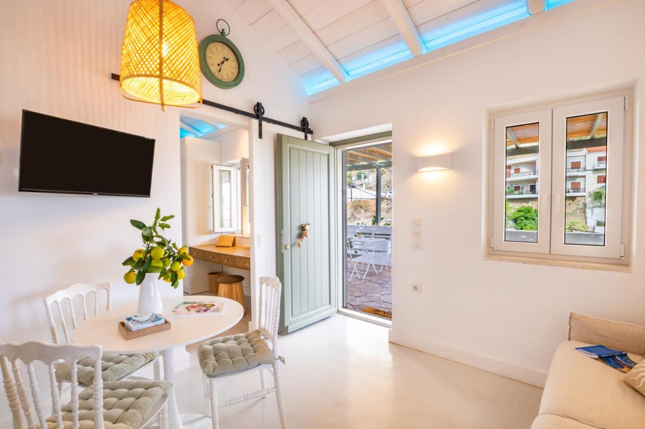 Valandou Guesthouses Karpatos Zewnętrze zdjęcie
